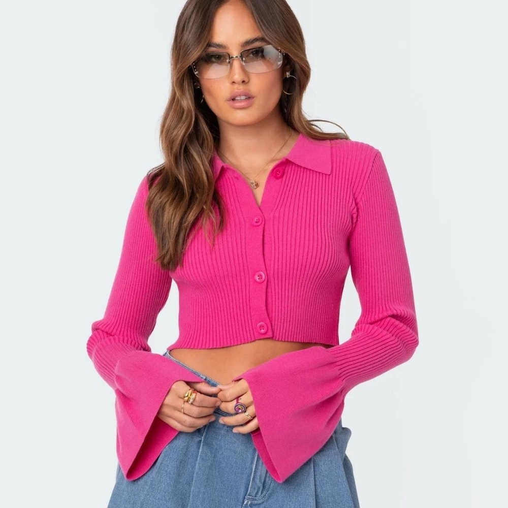 NWT Edikted Hot Barbie Pink Ribbed Cropped Collared Cardigan | Medium